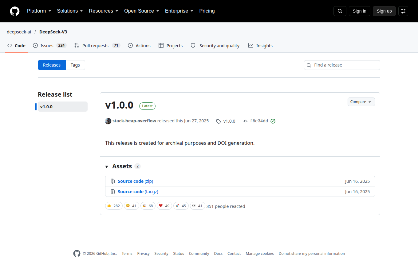 deepseek-ai/DeepSeek-V3 的 Releases 頁，列出各正式版本與發行日期，最新版號與更新重點一頁看完。